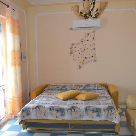 Casa Vacanze Dei Navigatori On The Sea 폰테카냐노 외부 사진