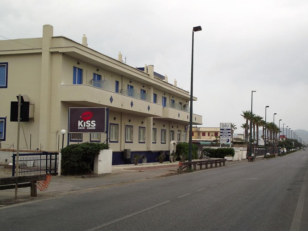 Casa Vacanze Dei Navigatori On The Sea 폰테카냐노 외부 사진